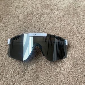 Viper shades